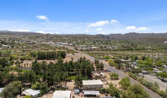 18995 E Saguaro Dr, Black Canyon City, AZ 85324
