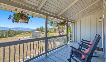 10821 Los Jordans, Agua Dulce, CA 91390