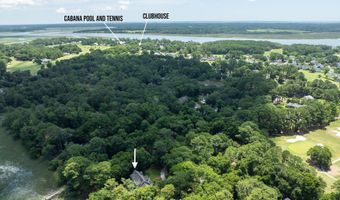 70 Dolphin Point Dr, Beaufort, SC 29907