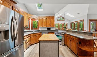 1030 W Sterlington Pl, Apex, NC 27502