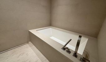 1388 Ala Moana Blvd 8702, Honolulu, HI 96814