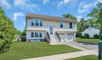 48 Lamp Post Dr, Barnegat, NJ 08005