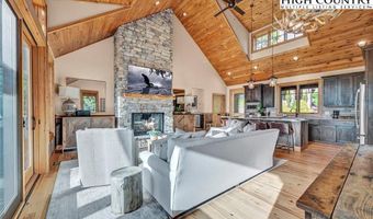 30 Eagle Village Cir, Banner Elk, NC 28604