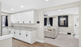 4824 Manchester Rd, Akron, OH 44319