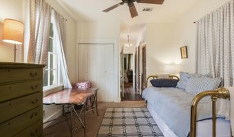 217 St Charles St, Bay St. Louis, MS 39520