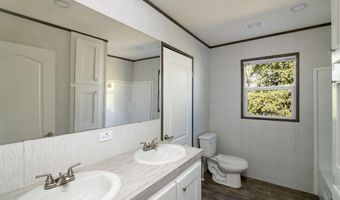 700 Alaska St, Keene, TX 76059
