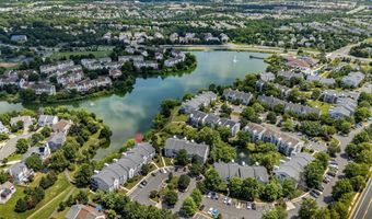 44086 NATALIE Ter 202, Ashburn, VA 20147