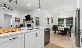 26 Lockerbie Dr, Bella Vista, AR 72715
