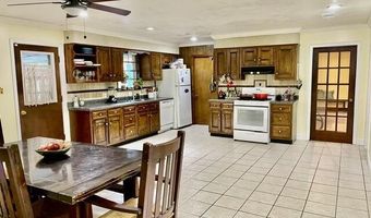 751 Canterbury Dr, Biloxi, MS 39532