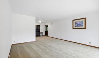 26 W Hill Valley Dr, Indianapolis, IN 46217
