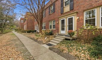1415 S EDGEWOOD St 458, Arlington, VA 22204