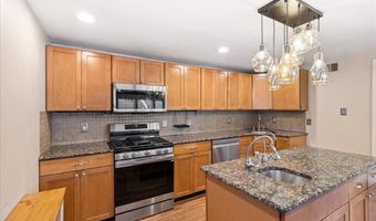 303 W MARYLAND Ave, Aldan, PA 19018