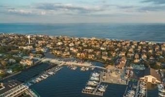 608 Lake Ave, Bay Head, NJ 08742