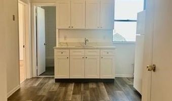 84 W 25TH St D5, Bayonne, NJ 07002