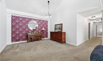 17274 Kansas Ave, Basehor, KS 66012