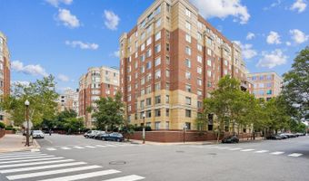 3830 9TH St N 606W, Arlington, VA 22203