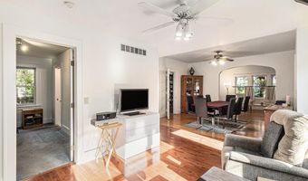 1210 Henry St, Ann Arbor, MI 48104