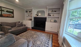 351 Shippeetown Rd, East Greenwich, RI 02818