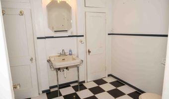 709 E Lafayette St, Abbeville, LA 70510