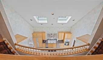 319 Redstone Dr, Cheshire, CT 06410