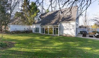 985 Goldenrod Trl, Aurora, OH 44202