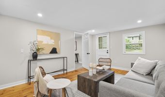 97 Padanaram Rd, Danbury, CT 06811