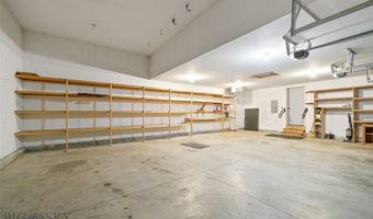 38 A N Woodard Ave, Absarokee, MT 59001