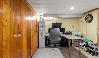 8960 Niver Ave, Allen Park, MI 48101
