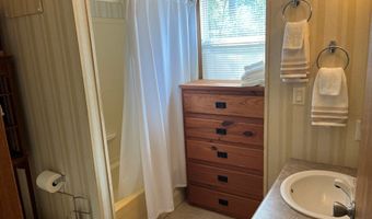 163 N Holiday Dr, Abbeville, AL 36310