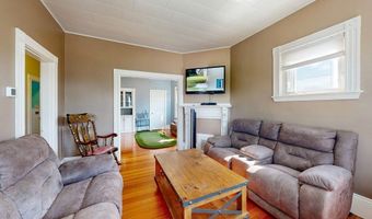 14 Bayard St, Boston, MA 02134