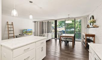 12 VAN DORN 405, Alexandria, VA 22304