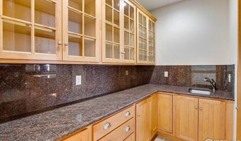 2366 Shoreside Dr, Berthoud, CO 80513