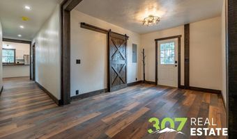 15 Cole Rd, Cody, WY 82414