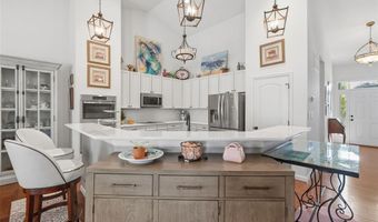519 Triton Way Dr, Ballwin, MO 63011