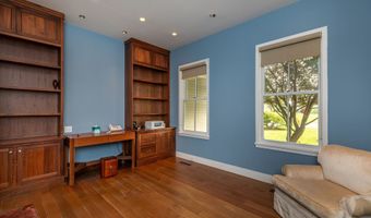 289 Northrop St, Bridgewater, CT 06752