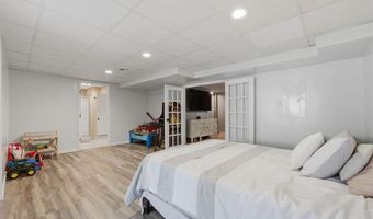 4645 N Hillcrest St, Bel Aire, KS 67220