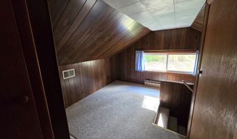 113 Fox Ave, Ansted, WV 25812