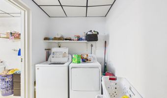 18 S 5Th St, Albia, IA 52531