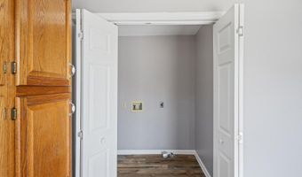 2412 Colonial Dr, Athens, TN 37303