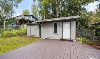 9610 Arlene Dr, Anchorage, AK 99502