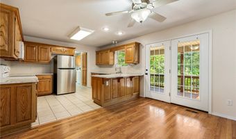 19 Stevenson Ln, Bella Vista, AR 72714