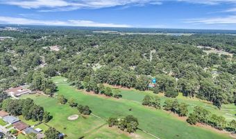 12726 Golf Club Dr, Savannah, GA 31419