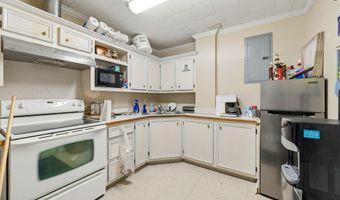 8431 U.S. 167, Abbeville, LA 70510