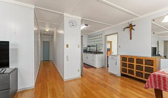 396 Kahiki St, Kahului, HI 96732