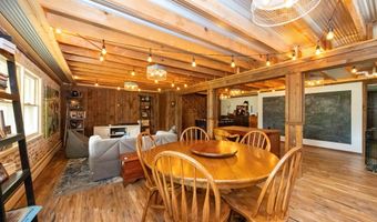 859 Country Club Ln, Ashland, OH 44805