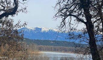 7042 Oak St, Bonners Ferry, ID 83805