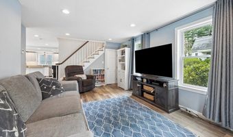 23 Belmont St, Abington, MA 02351
