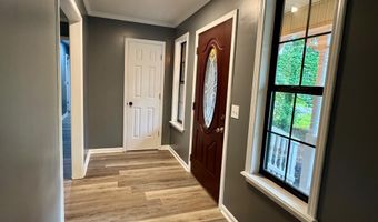 509 Honeysuckle Ln, Albertville, AL 35950