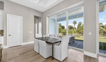 638 MANNS HARBOR Dr, Apollo Beach, FL 33572