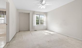 16 Edward Cir, Bedford, NH 03110